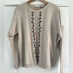 Cottage Essentials Vintage Embroidered Beige Sweater - M